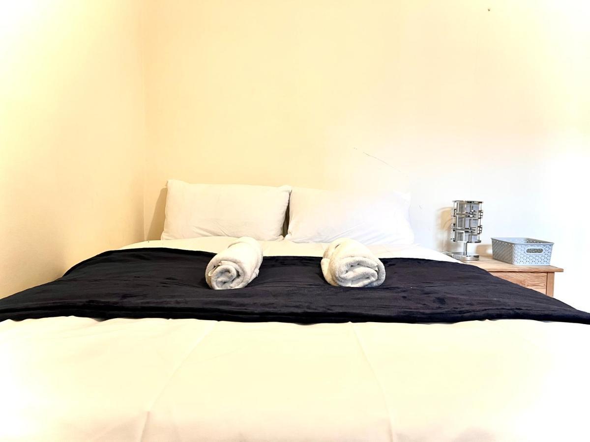Shadwell Holiday Rooms Londen Buitenkant foto
