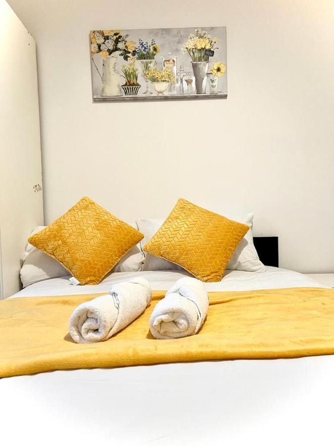 Shadwell Holiday Rooms Londen Buitenkant foto