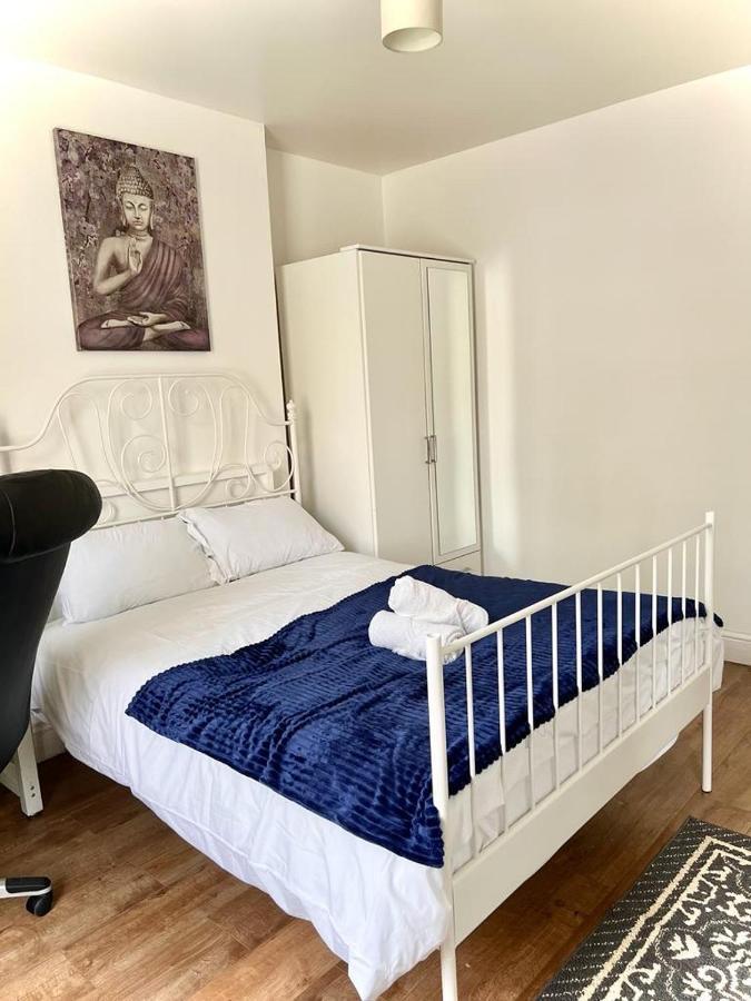 Shadwell Holiday Rooms Londen Buitenkant foto