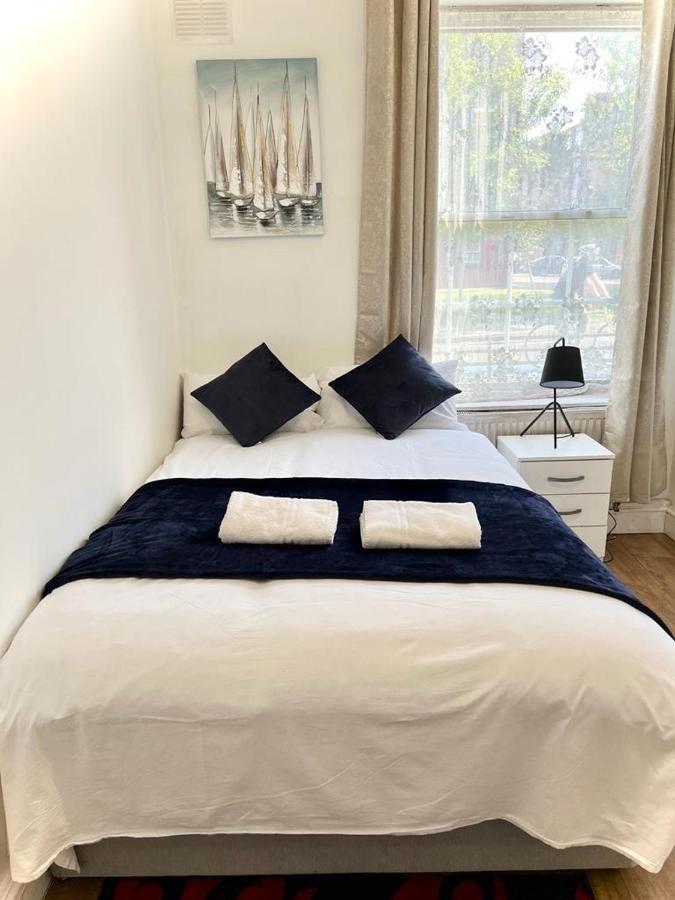 Shadwell Holiday Rooms Londen Buitenkant foto